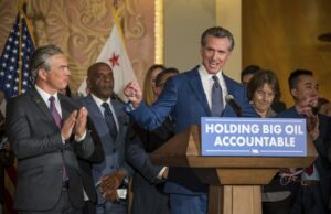 A atitude de Gavin Newsom em relação à indústria do petróleo está mudando. A refinaria de Valero em Benicia foi uma das quatro refinarias na área da Baía de SF que não atendia aos requisitos de qualidade do ar para conformidade com o Distrito de Gerenciamento da Qualidade da Bay Area. (Chris Riley/Times-Herald)