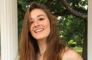 A contagem regressiva para a tragédia: uma série de erros trágicos levou a um helicóptero preto de Hawk colidindo com um jato em Washington DC, matando 67 pessoas. Os investigadores agora acreditam que a equipe do Black Hawk não ouviu a palavra 'circular' porque eles poderiam estar pressionando a chave do microfone para falar ao mesmo tempo em que o termo crucial ocorreu, de acordo com o relatório. (Foto: Capitão Lobach)