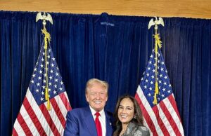 A mensagem brutal de despedida enviada pelo chefe do DOJ para as centenas desistindo da missa em Êxodo Harmeet K. Dhillon (foto à direita), o chefe da Divisão de Direitos Civis do Departamento de Justiça disse que está feliz em ver centenas de advogados deixarem sua jurisdição porque preferem praticar a ideologia acordada