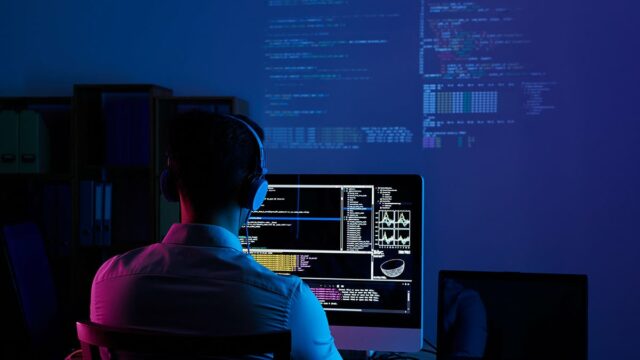 Aprenda a hackear pacotes está disponível por US $ 54.




