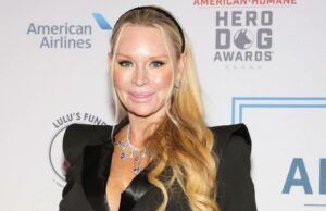 As filhas gêmeas da rainha Jackie, Jackie, a rainha de Versalhes, participam de uma dança de formatura após uma morte em família As filhas gêmeas da rainha Jackie, Jackie, a rainha de Versalhes, participam de uma dança de formatura após uma morte em família