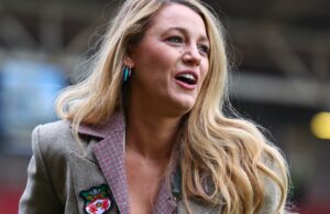 Blake Lively celebra Ryan Reynolds, Wrexham AFC Clube de futebol feminino de Wrexham encontra