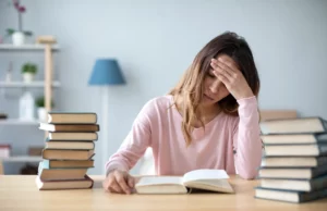 Como lidar com o estresse antes do diploma do ensino médio? 10 técnicas eficazes Como lidar com o estresse antes do diploma do ensino médio? 10 técnicas eficazes