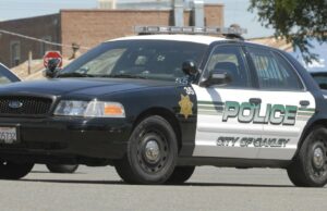 Crash de East Bay mata um pedestre que se acredita ter sido despertado Crash de East Bay mata um pedestre que se acredita ter sido despertado