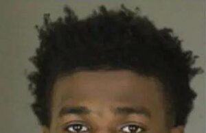 Depois de 30 foliões foram baleados, o destino do adolescente que cometeu o maior tiro em massa de Baltimore é revelado Tristan Jackson, que esteve envolvido no tiroteio em massa que matou dois e feriu 28, foi condenado a 10 anos de prisão