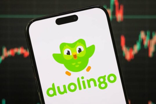 Google e Duolingo acreditam que a IA poderia mudar a maneira como aprendemos idiomas. Eles têm razão?




