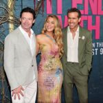 Nova York, Nova York - 27 de abril: (LR) Ryan Reynolds, Emily Blunt, Stanley Tucci, Blake Lively e Hugh Jackman participam