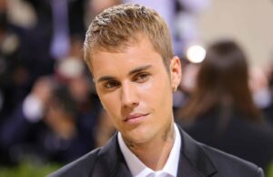 Justin Bieber envia uma mensagem comovente para seu avô: “Vou sentir sua falta. Vou me machucar”. Justin Bieber envia uma mensagem comovente para seu avô: "Vou sentir sua falta. Vou me machucar".