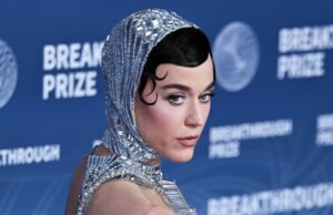 Katy Perry afirma que os críticos on -line querem torná -lo uma “piñata humana” após sua turnê e vôo espacial Katy Perry afirma que os críticos on -line querem torná -lo uma "piñata humana" após sua turnê e vôo espacial