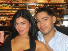 Como o cabeleireiro de Kylie Jenner, Jesus, a visita após sua morte aos 34 anos Dentro de como Kylie Jenner é aflito após a morte do estilista Jesús Guerrero além do devastado 286