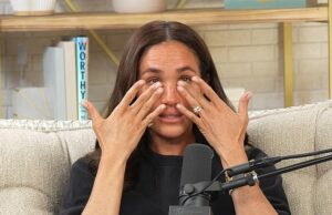 Maureen Callahan – Você viu o momento em que eu me máscara de Meghan escapou? Você pode dizer tudo sobre o relacionamento dela por duas palavras feias Chegou a hora de conhecer Meghan Markle por quem ela realmente é (o pior), se conectar com ela (mercadoria) profundamente e compartilhar nesses (privacidade, por favor!) Momentos especiais que agora são mercadorias.