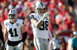 Maxx Crosby estabelece diretamente a reivindicação de Ashton Jeanty de Raiders Ruining Rush Draft Pick Suspense fechar
