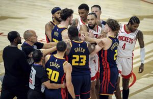 NBA: Warriors e Rockets entram em uma briga durante um jogo aquecido 4. Warriors Rockets Abrecation Game 4 NBA Playoffs