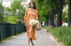 O vestido mais popular para vestir neste verão é o maxi acessível e de satisfação. O vestido mais popular para vestir neste verão é o maxi acessível e de satisfação.