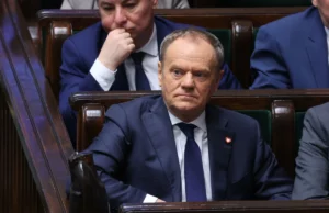 “Os lubrificantes estúpidos entenderão algum dia.” Donald Tusk não aguentou "Os lubrificantes estúpidos entenderão algum dia." Donald Tusk não aguentou
