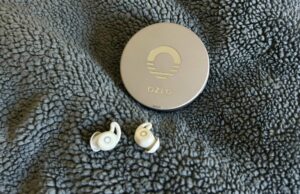 Ozlo Sleepbuds Revisão: Os fones de ouvido melhoram a qualidade do sono? Ozlo Sleepbuds no caso