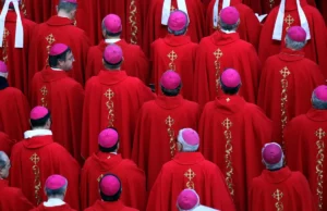 Quem se tornará um novo papa? O especialista indica o vencedor inesperado do conclave Quem se tornará um novo papa? O especialista indica o vencedor inesperado do conclave