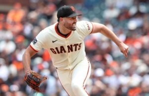 SF Giants conquistam a vitória depois de homenagear o legado de Crawford SF Giants conquistam a vitória depois de homenagear o legado de Crawford