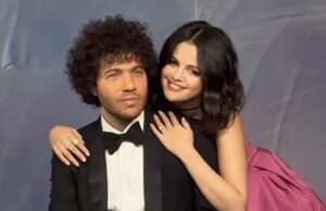 Selena Gomez nunca experimentou uma dança de formatura até Benny Blanco fazer isso em um shopping center Selena Gomez nunca experimentou uma dança de formatura até Benny Blanco fazer isso em um shopping center