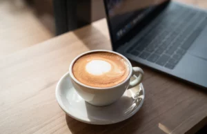 Você bebe café com leite? Aqui está o que está acontecendo em seu corpo. Resultados do teste Você bebe café com leite? Aqui está o que está acontecendo em seu corpo. Resultados do teste