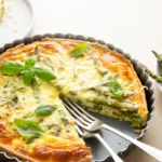 Delicioso jantar para sexta -feira. Demos uma receita, você cozinha. Azedo com aspargos verdes