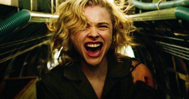 Caroline Menton analisa seu golem em 'Rarceza'.