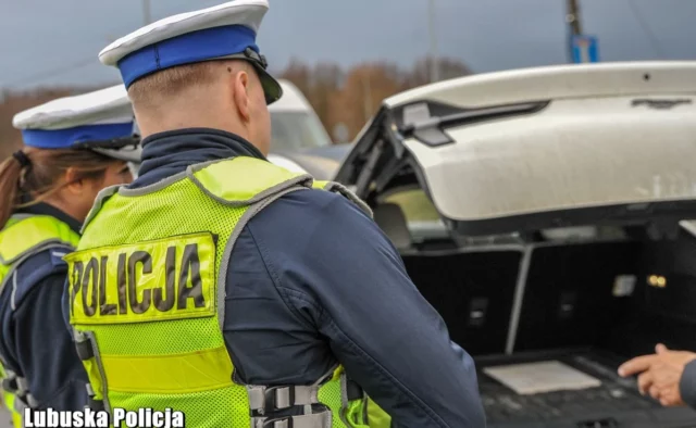 3000 Zlotys em um posto de gasolina. Os motoristas recebem multas massivamente



