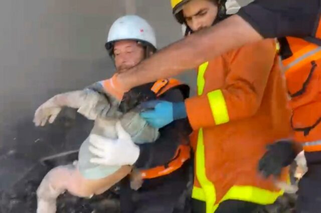 9 dos 10 filhos do médico foram mortos nos mais recentes greves israelenses em Gaza

