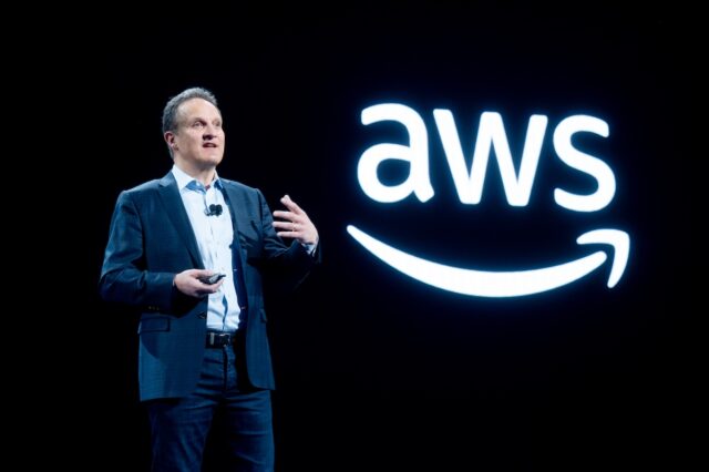 A Amazon desenvolveu uma ferramenta de geração de código AI




