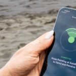 iPhone Emergency SOS via satellite