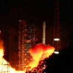 A China lança a sonda espacial Tianwen-2 para coletar amostras do asteróide perto de Marte