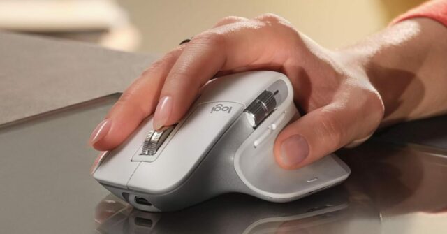 Os preços da Logitech aumentam até 25% nos quais as taxas começam | Msh mestre 3s mouse mostrado