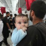 A ONU avisa 14.000 crianças em Gaza podem morrer dentro de alguns dias sem ajuda imediata quando os caminhões humanitários chegam
