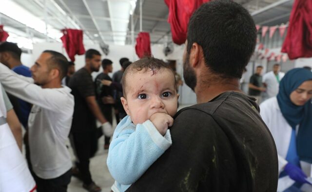 A ONU avisa 14.000 crianças em Gaza podem morrer dentro de alguns dias sem ajuda imediata quando os caminhões humanitários chegam

