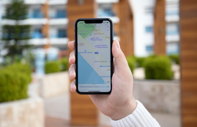 A atualização mais recente dos mapas da Apple colocará o lado da vela de ignição para a frente

