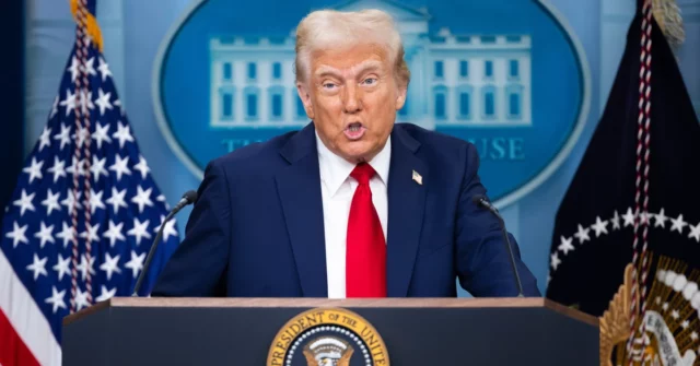 A guerra comercial aumenta. Trump dobra os deveres

