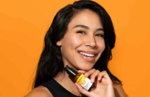 A marca amada pelas celebridades acaba de lançar um protetor solar mineral que parece um soro A marca amada pelas celebridades acaba de lançar um protetor solar mineral que parece um soro