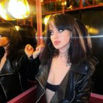 O grupo “Wild Child” Rupert Murdoch Charlotte Freud (foto) está na lista de observação no aeroporto depois de cometer esse ato ilegal durante o ar no ar