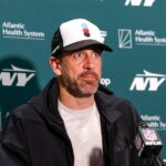 Aaron Rodgers tem uma namorada chamada Britani