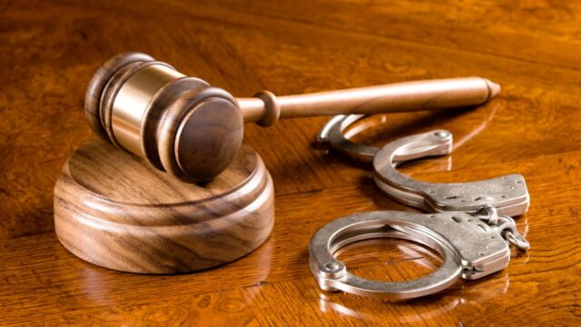 Agente de viagens Fairfield condenado a nove anos por sul -asiáticos fraudulentos



