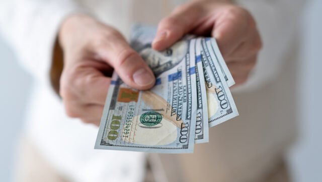 Alguns americanos para receber US $ 1.702 Pagamento direto em junho: Você é elegível?

