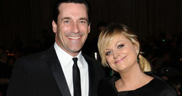 Amy Poehler se lembra do comentário de Jon Hamm que fez um momento trágico uma das risadas


