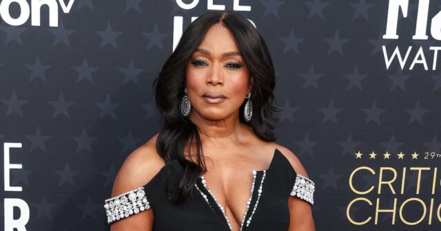 Angela Bassett pensou que a mataria por 9-1-1 da 8ª temporada antes de Peter Krause