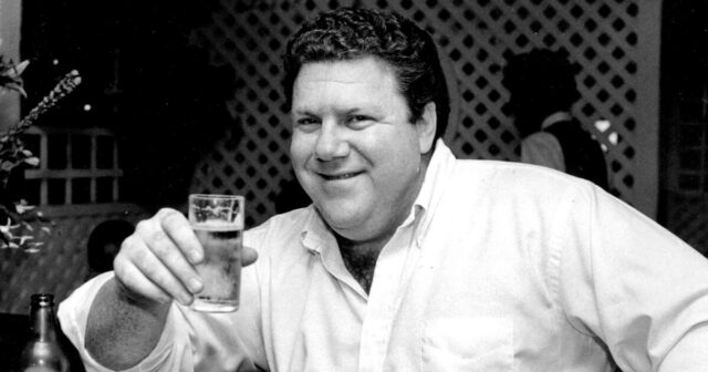 Apreciação: George Wendt, garoto comum por excelência

