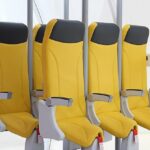 É uma transição para economizar dinheiro que certamente distribuirá os turistas-mas várias companhias aéreas no orçamento supostamente introduzem no próximo ano as opções de sentar apenas em pé