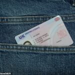 Você não vai mais tirar sua identidade! O Departamento de Ciência, Inovação e Tecnologia (DSIT) confirmou que as carteiras de motorista digital são no final deste ano