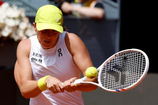 As luzes foram varridas do tribunal. Sromotna Polish Mace na Polfinalle do torneio Madryta



