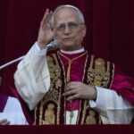 As postagens do novo papa nas mídias sociais sugerem desacordo com o governo Trump