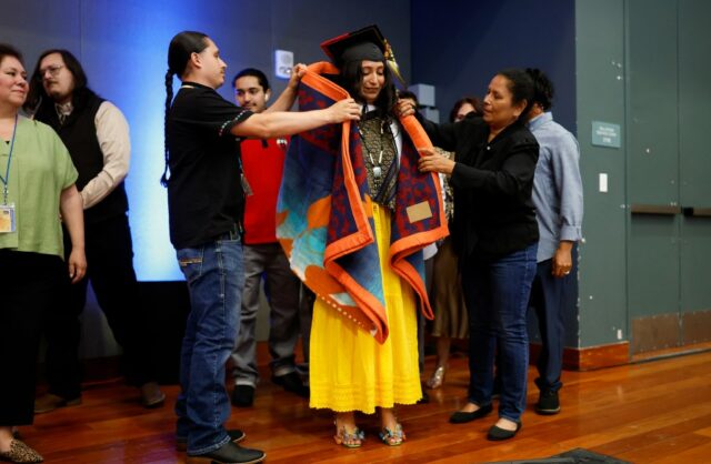 As universidades da área da baía celebram a afinidade, apesar da proibição de Trump Dei

