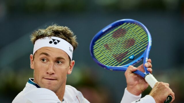 Assista Ruud vs. Medvedev online gratuitamente




